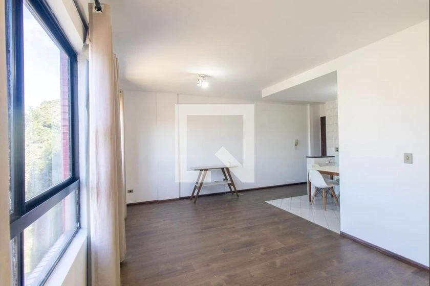 Unfurnished studio-style 1-bedroom with a balcony — photo 8
