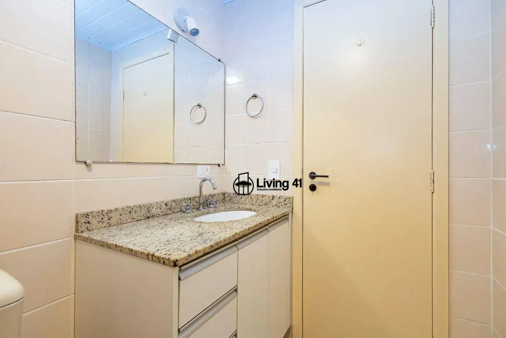 Квартира с 3 спальнями, 81 м² и 2 местами — photo 21