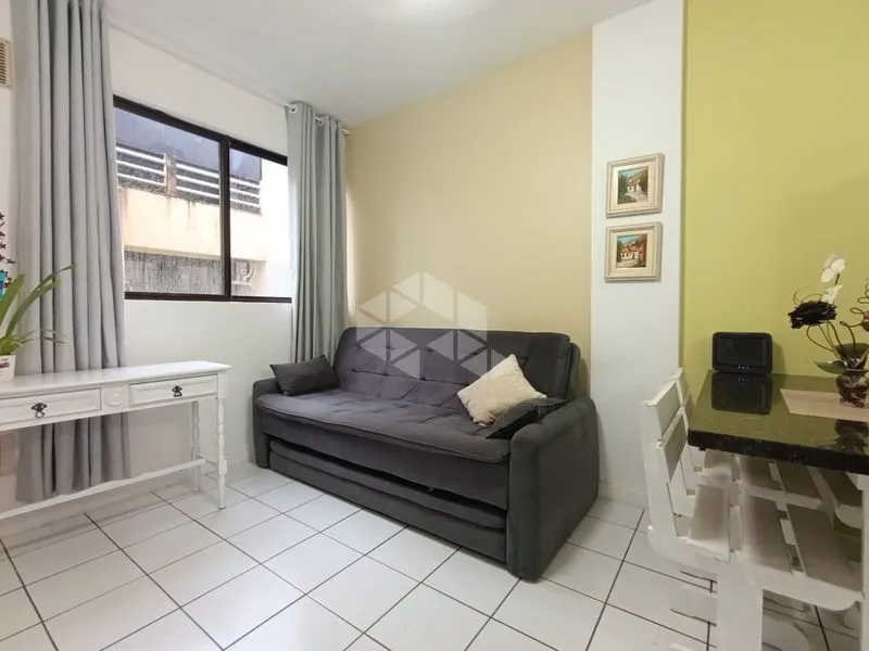Apartamento amueblado de 1 dormitorio con 45 m² y plaza — photo 16
