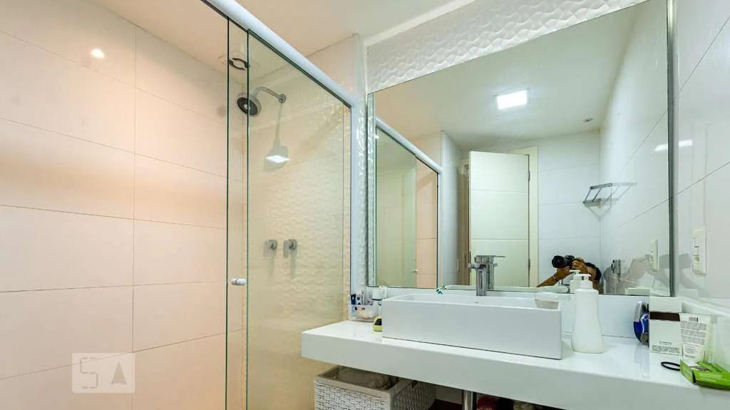 Rental apartment with 4 bedrooms and 200 m² — photo 23