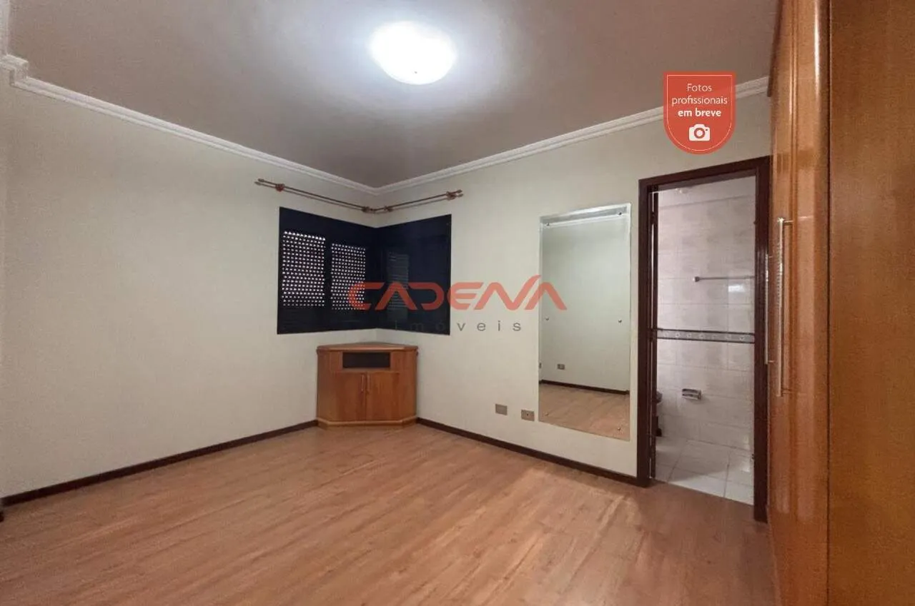 Departamento de 2 dormitorios con balcón cerrado con vidrio — photo 9