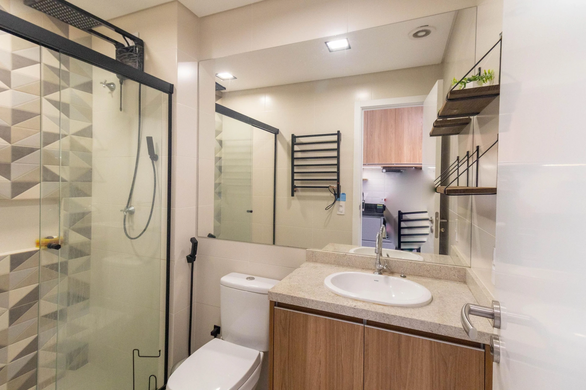 Apartamento mobiliado de 1 quarto com máquina de lavar — photo 11