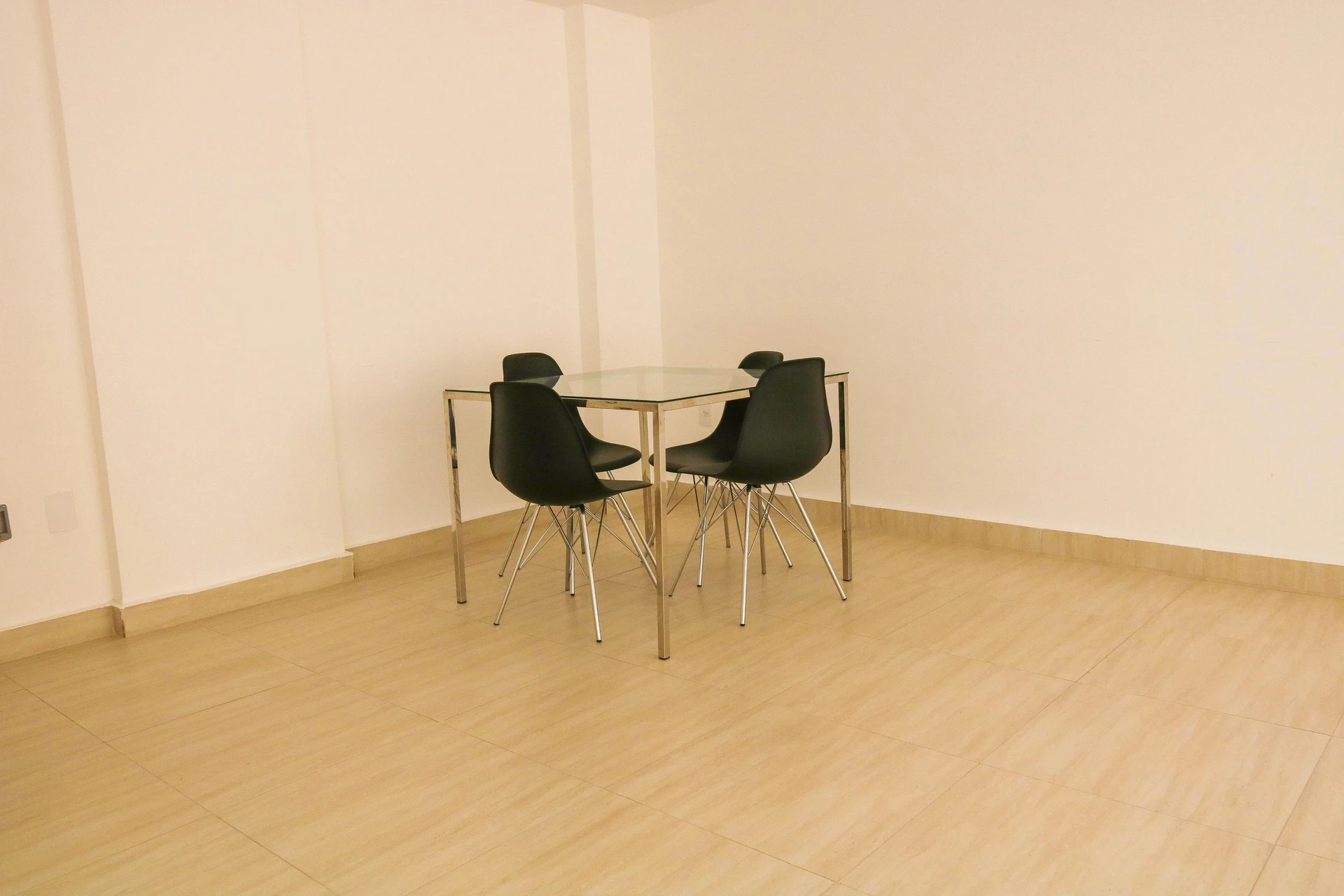 Mountain view in a 2-bedroom apartment, 43 m² — photo 32
