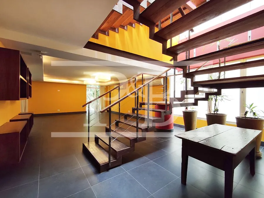 Penthouse with 4 bedrooms and 4 baths, 539 m² — photo 16