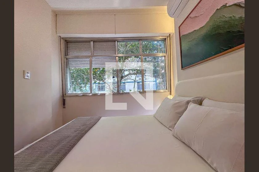 1 quarto e janelas do piso ao teto: apartamento de 40 m² — photo 32