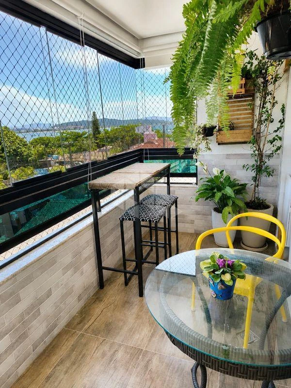 Вид на воду и 2 спальни: квартира 72 м² — photo 24