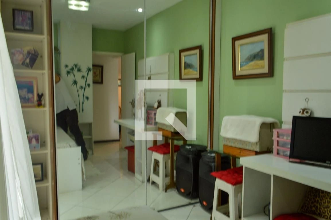 Furnished 2-bedroom apartment with an en-suite — photo 4