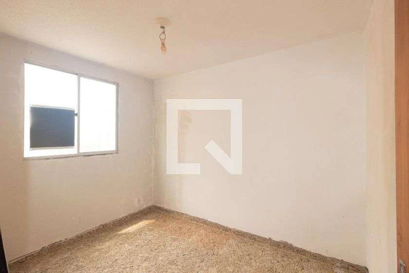 Rental apartment with 2 bedrooms and a closed kitchen — photo 12