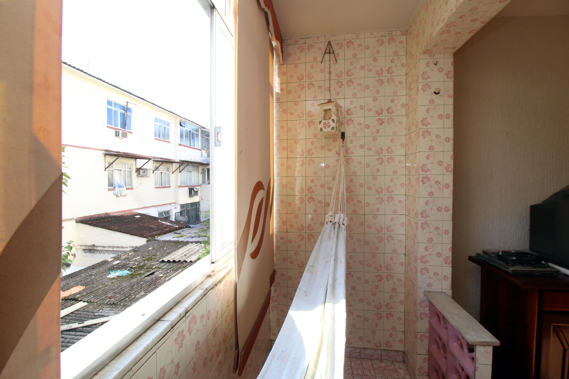 Rental apartment with 2 bedrooms and a balcony — photo 10