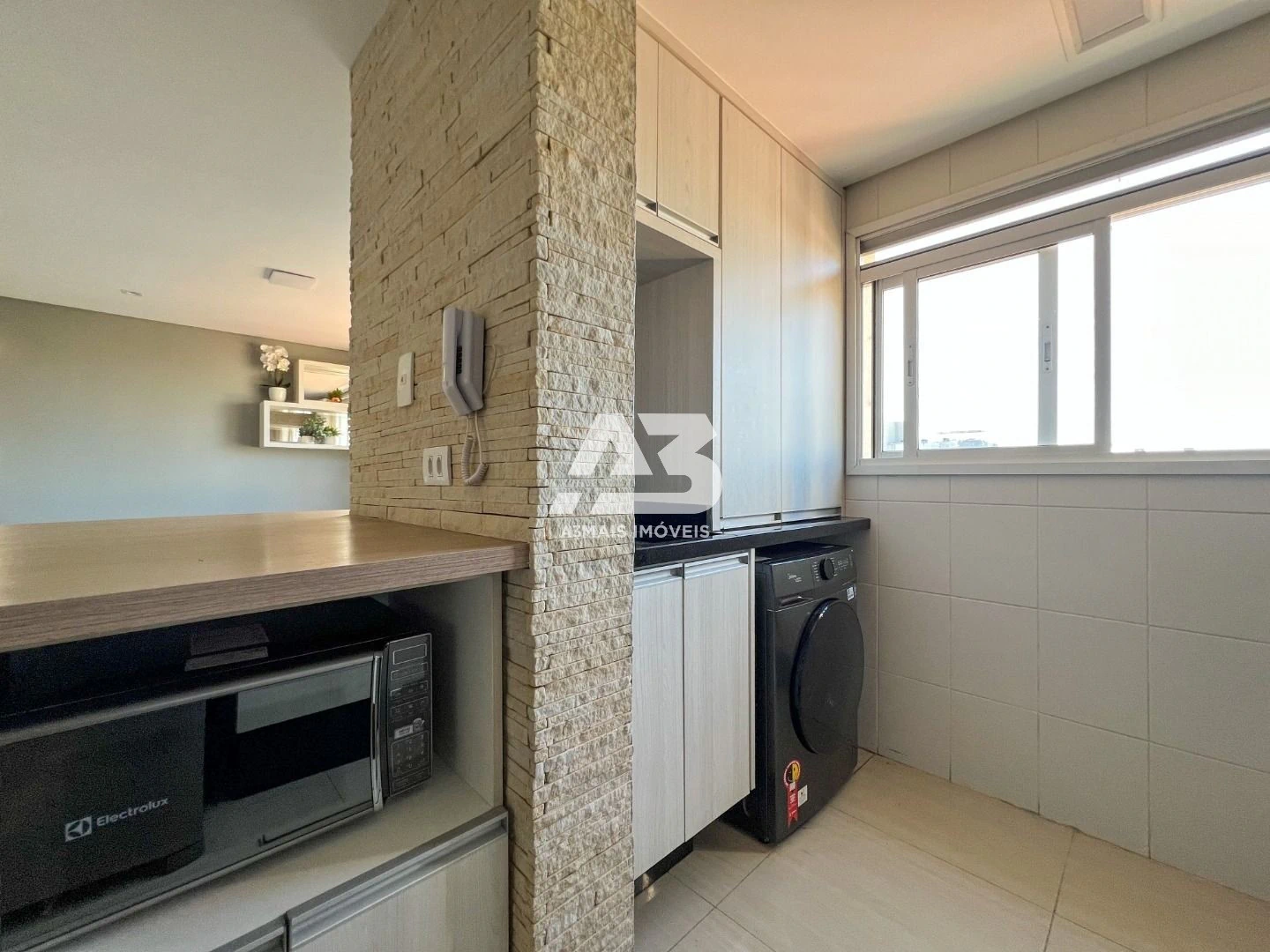Furnished apartment, 64 m², with a washing machine — photo 15