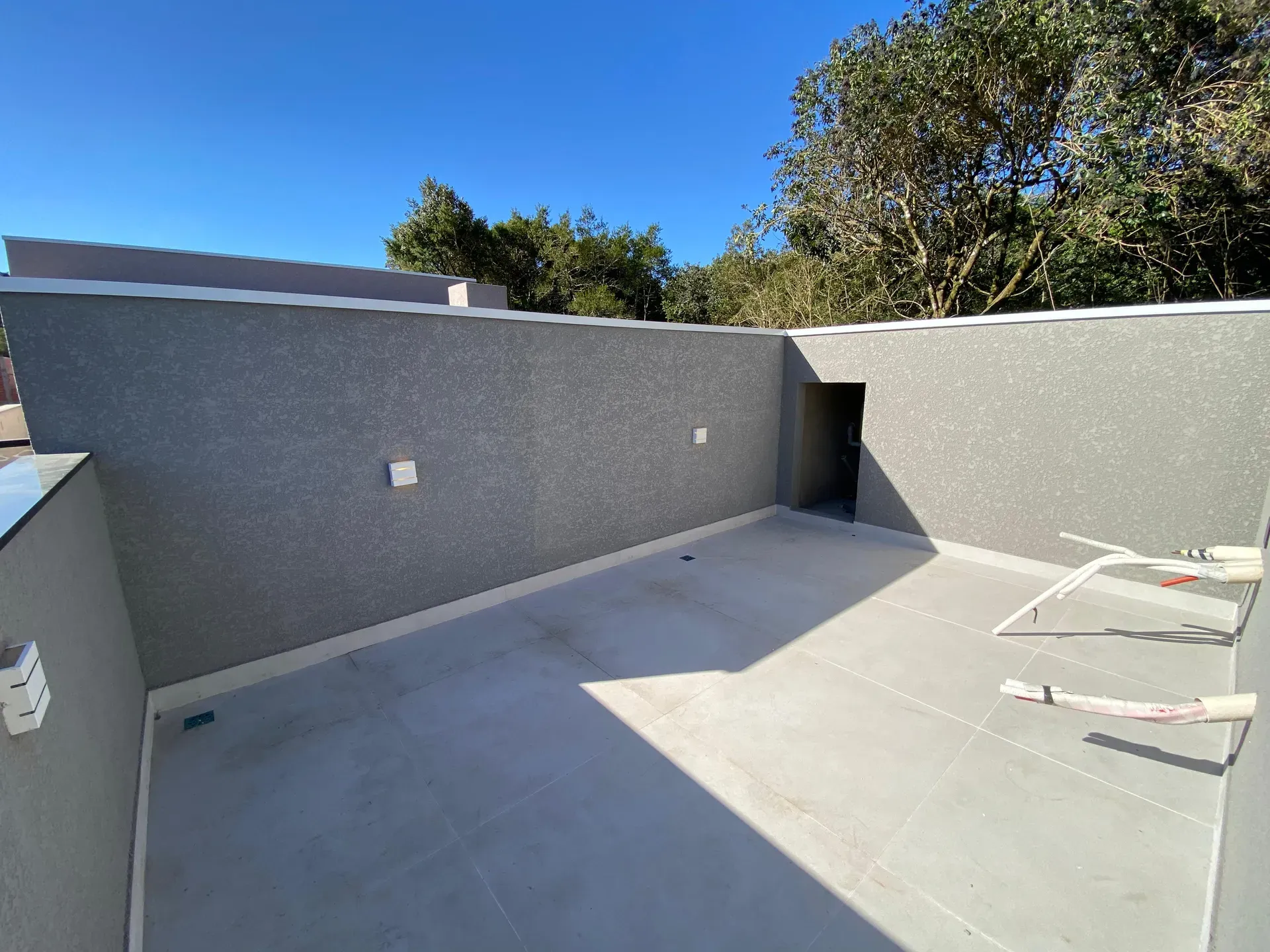 House in a gated community with 3 bedrooms and 5 baths — photo 34