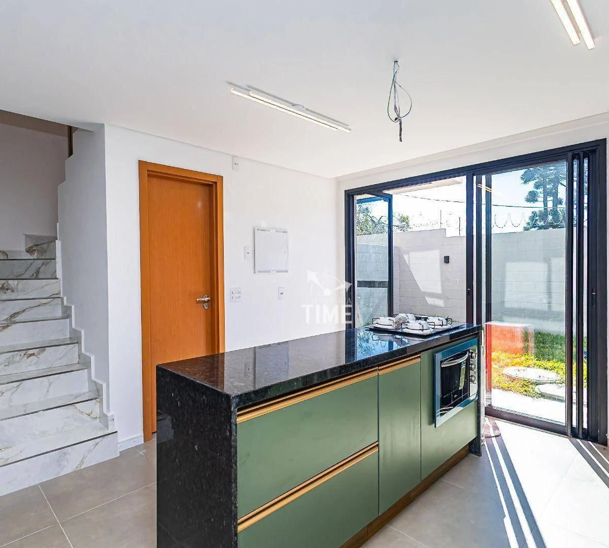 130 m² townhouse with 3 bedrooms, 1 en-suite, 2 parking — photo 23