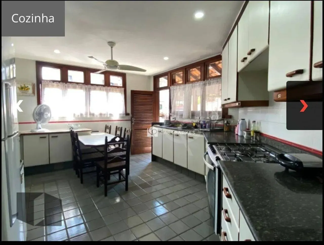 Furnished house with 5 bedrooms and 3 baths, 600 m² — photo 20