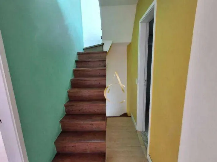 Casa com 3 quartos e varanda em bom estado — photo 8
