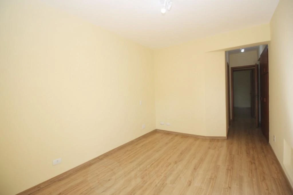 Меблированная квартира с 3 спальнями и балконом — photo 22