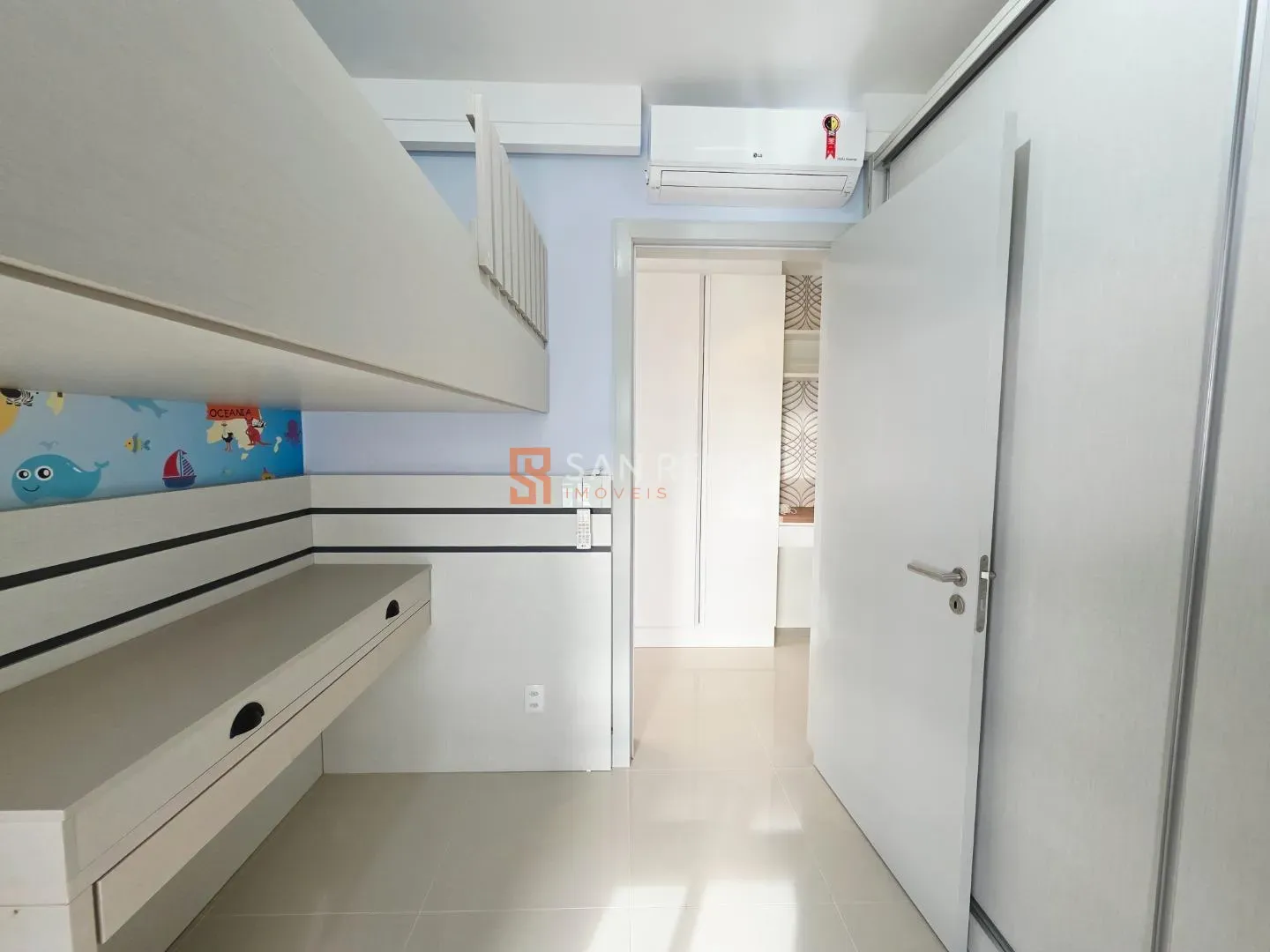 Apartamento de 3 quartos com suíte e 138 m² — photo 11
