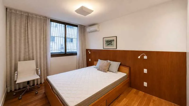 260 m² unfurnished apartment with balcony and 3 bedrooms — photo 20