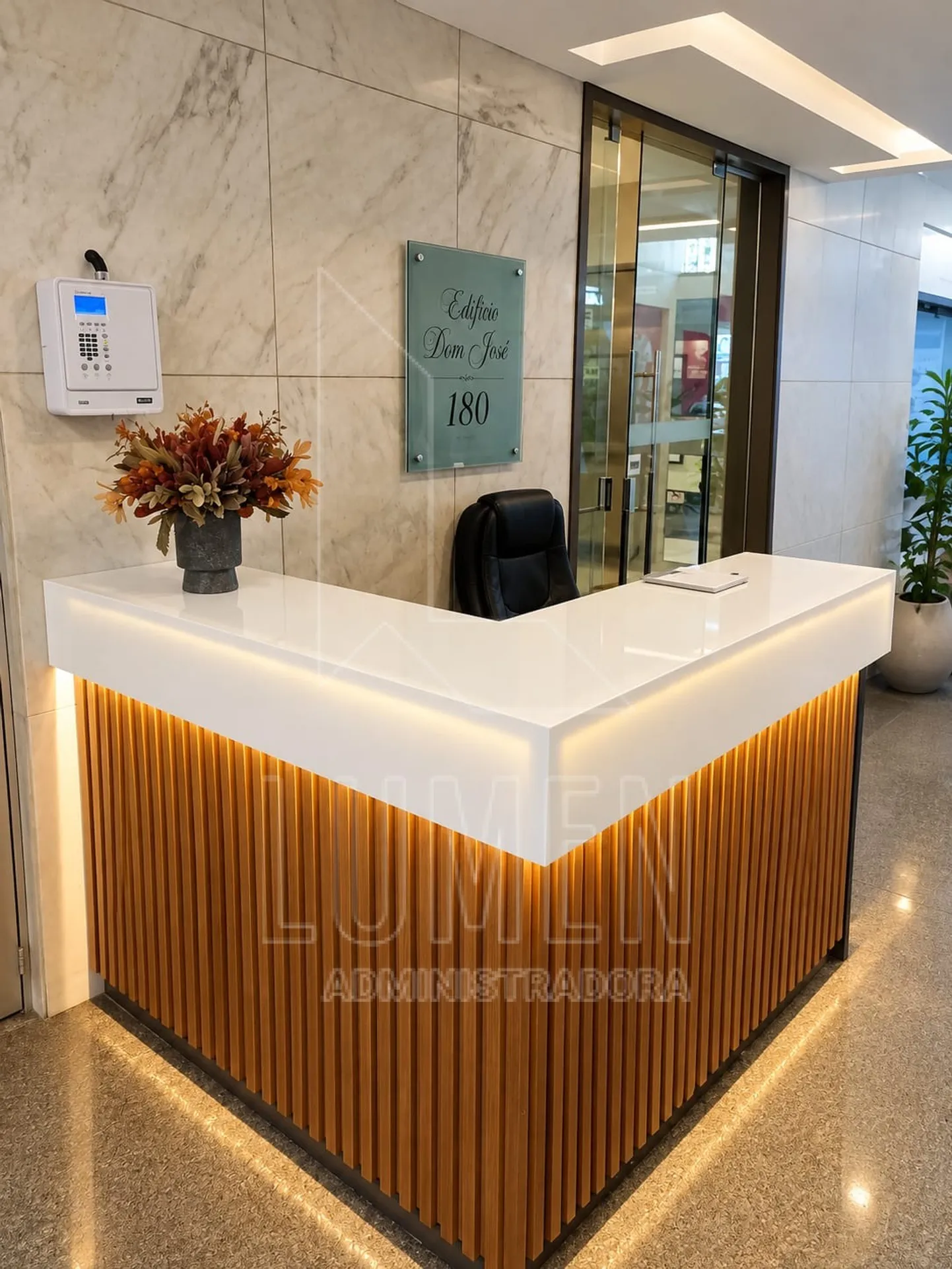 Apartamento com piso de madeira ou laminado, Ipanema — photo 19