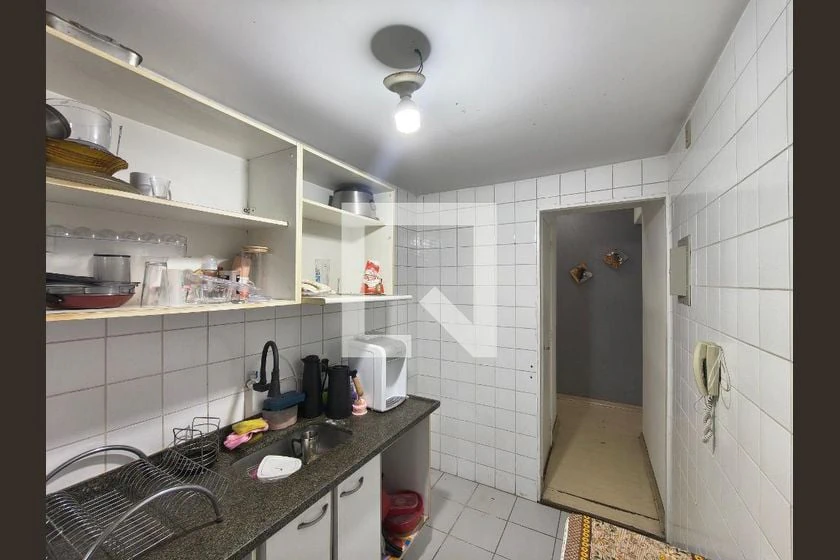 Apartamento mobiliado com 2 quartos e 2 banheiros — photo 3