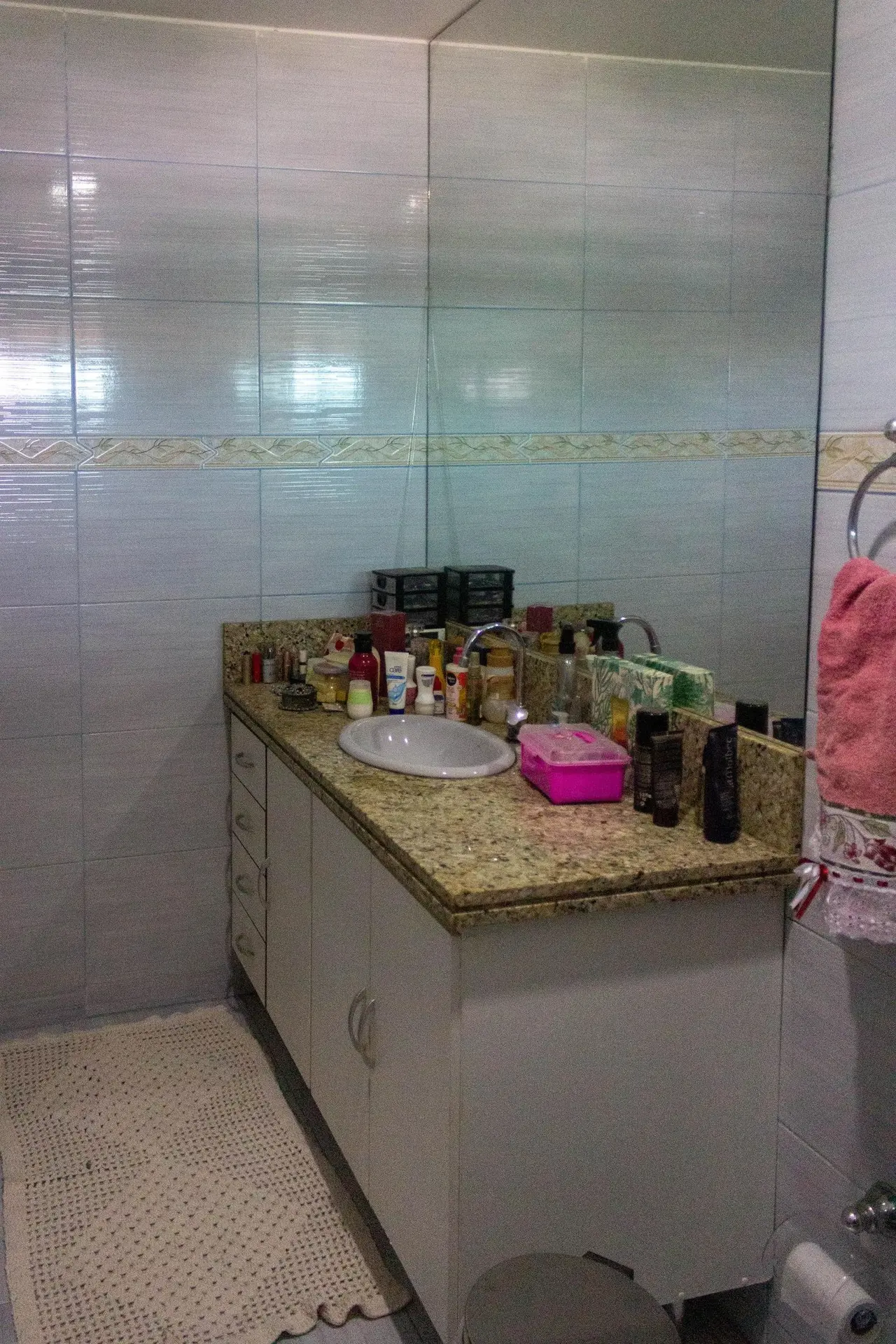 5-bedroom apartment with a washing machine — photo 29
