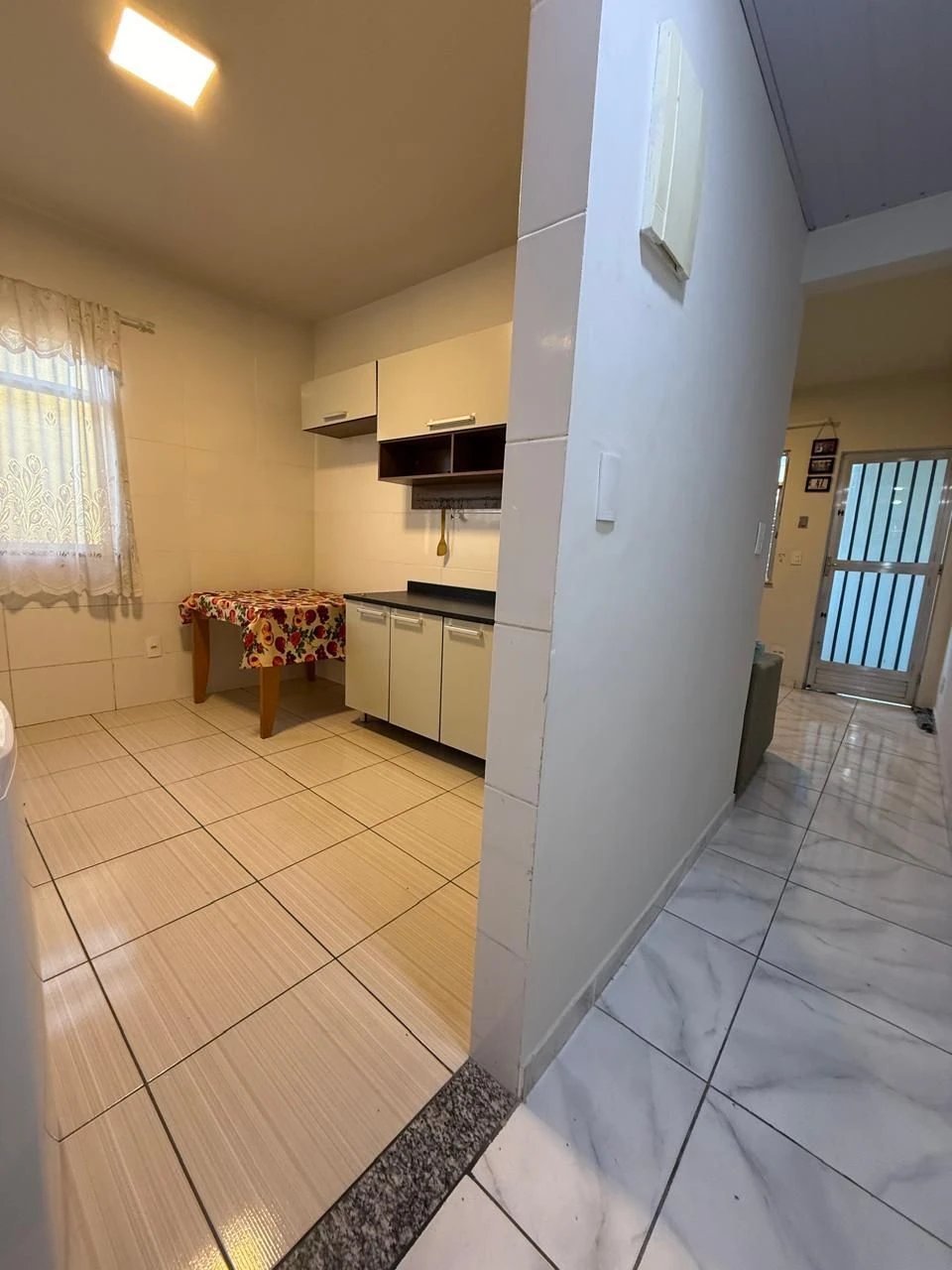 Washing machine in a one-bedroom apartment, 70 m² — photo 18