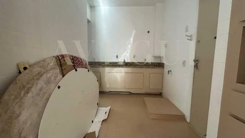 Apartamento, 113 m², com closet