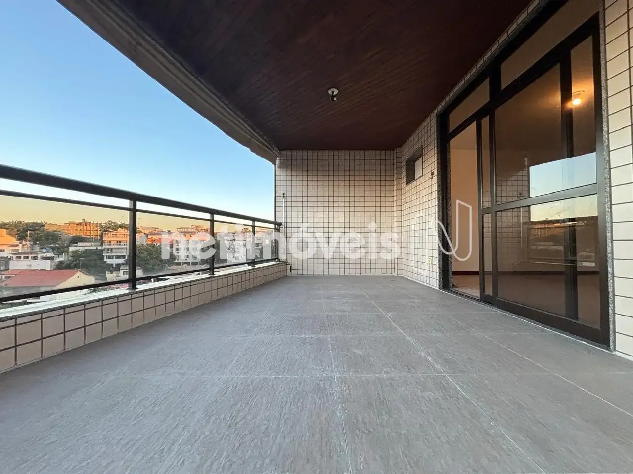 Apartamento com 3 dormitórios e varanda — photo 5