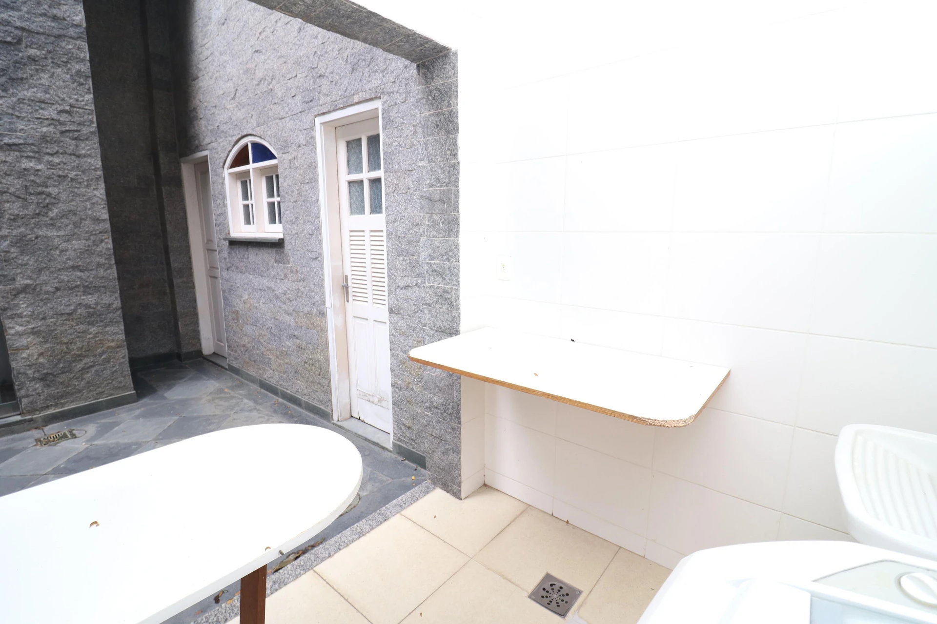 Vestidor y 5 dormitorios: casa de 420 m² — photo 94