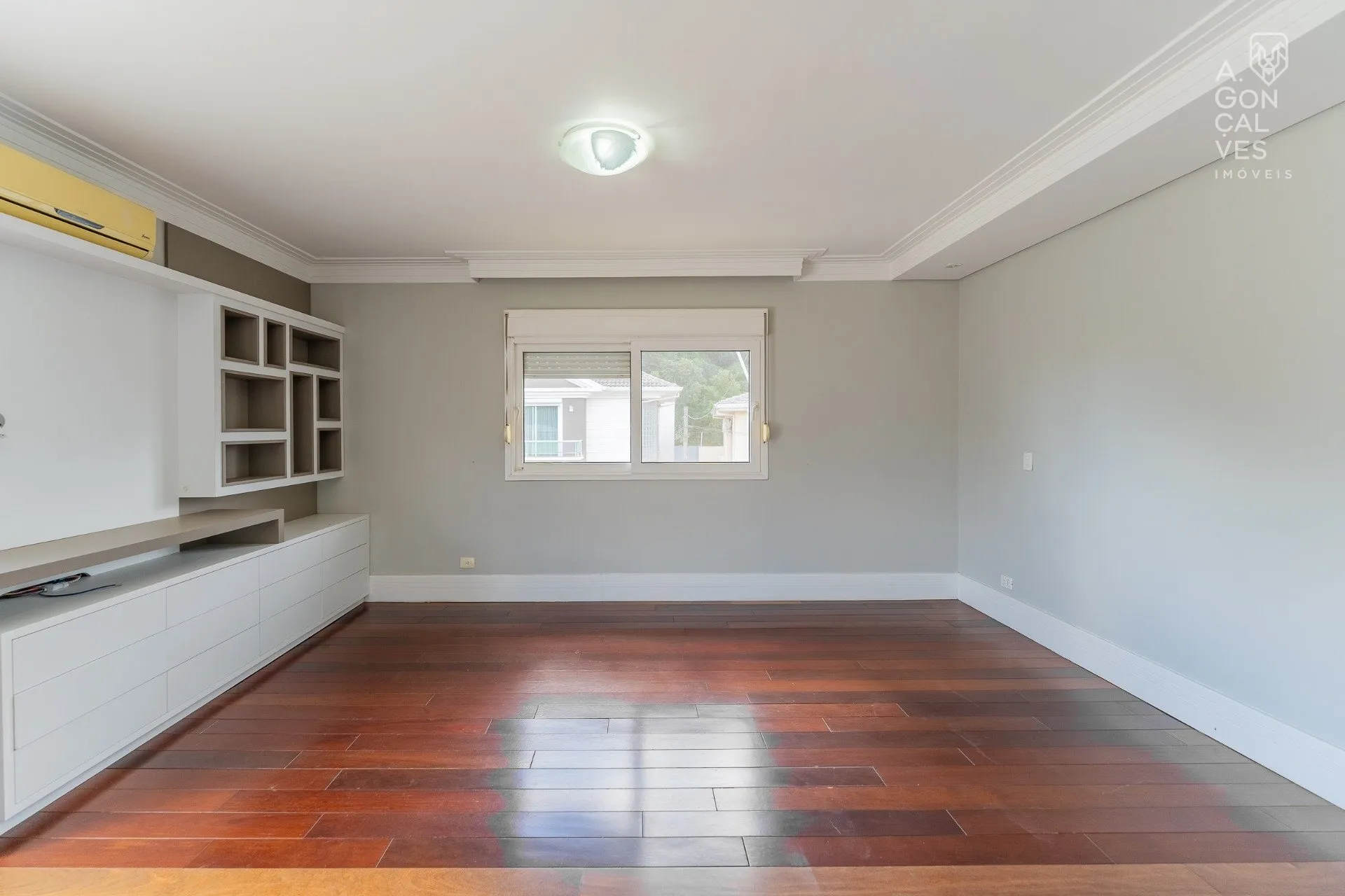House with 4 bedrooms, open-plan kitchen and 4 parking — photo 21