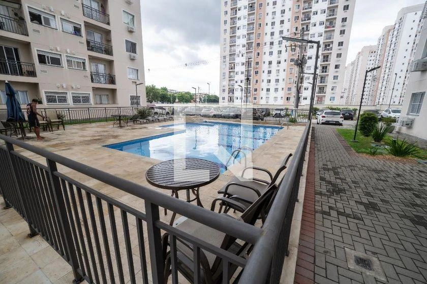 2-bedroom apartment in a building with a gym — photo 32
