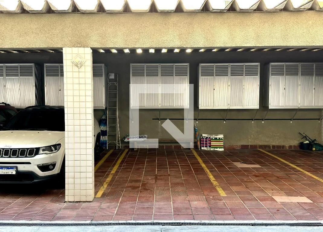 Washing machine in a 3-bedroom apartment, 162 m² — photo 22