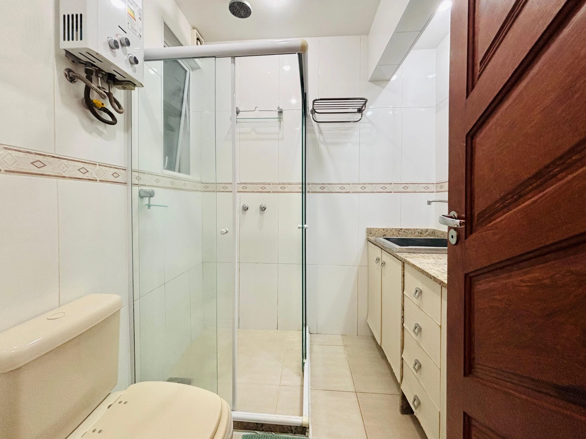 Furnished apartment, 37 m², with a home office — photo 9