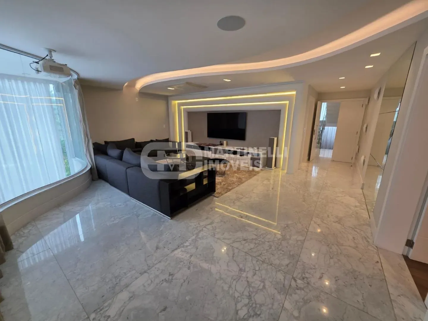 Furnished house with 5 bedrooms and 5 bathrooms — photo 23