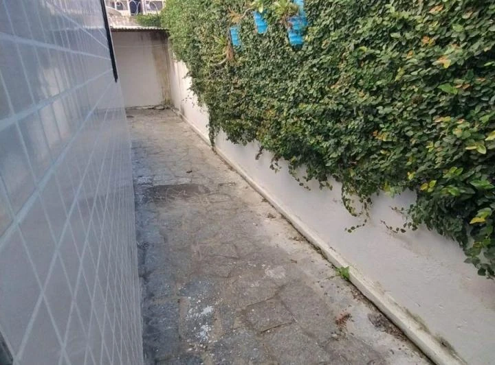 Ground-floor apartment with 3 bedrooms and private area — photo 5