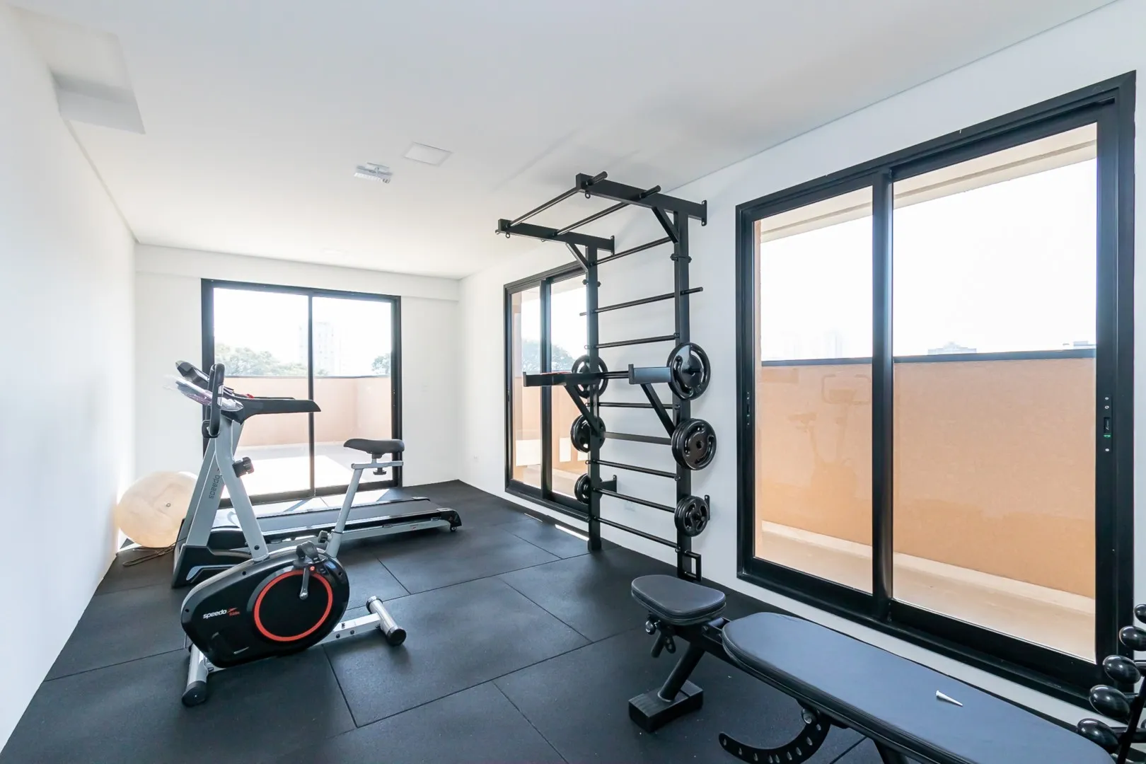 1 quarto e varanda envidraçada: apartamento de 35 m² — photo 20