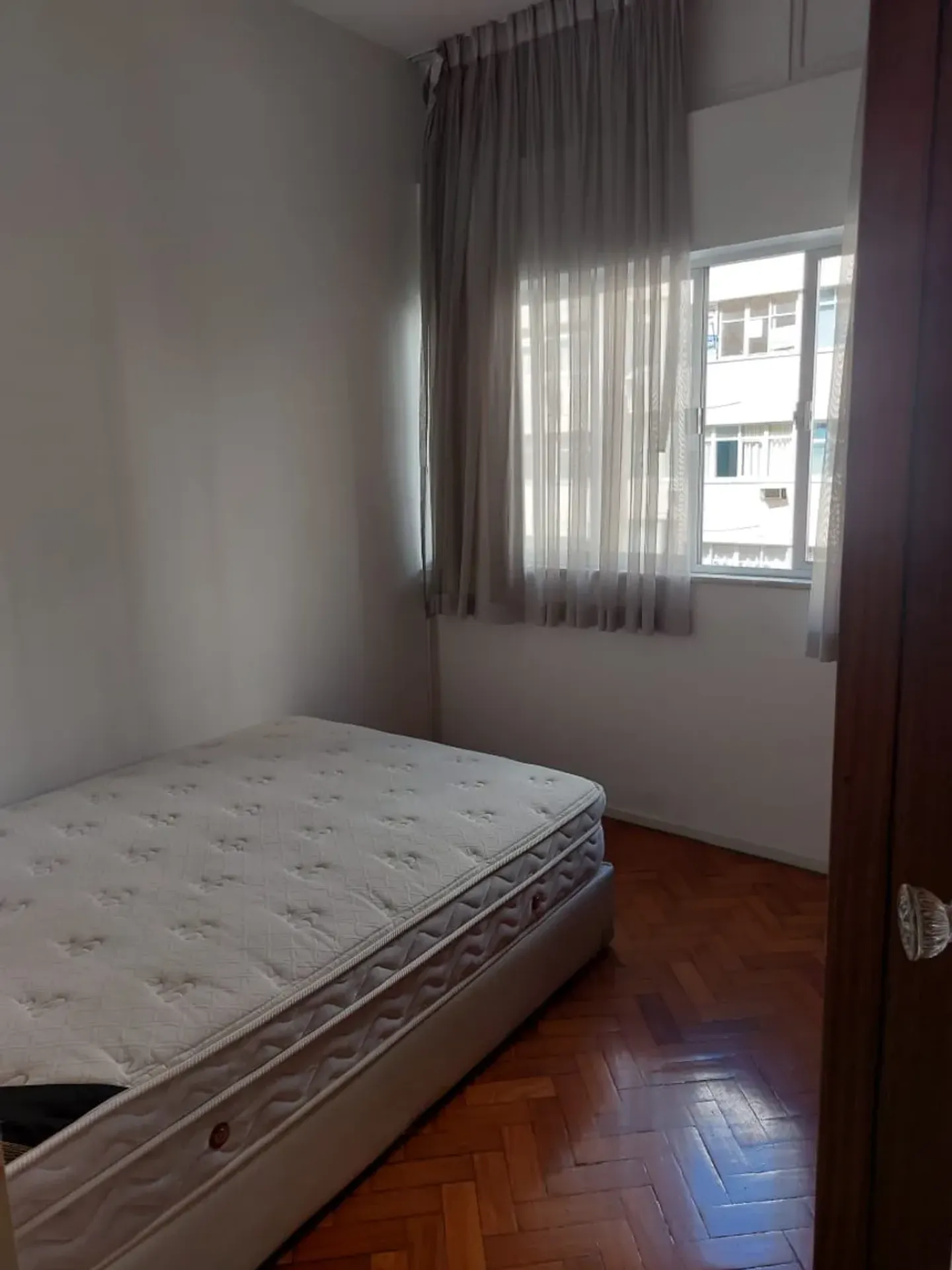 Furnished 57 m² apartment with 1 bedroom and 2 bathrooms — photo 3