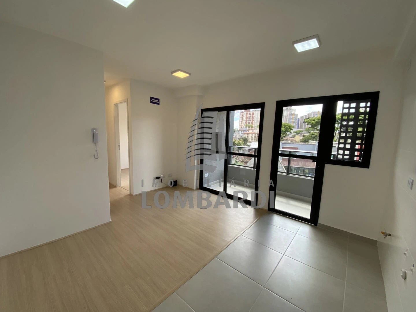 Квартира: 2 спальні, 1 з власною ванною кімнатою, 48 м² — photo 4