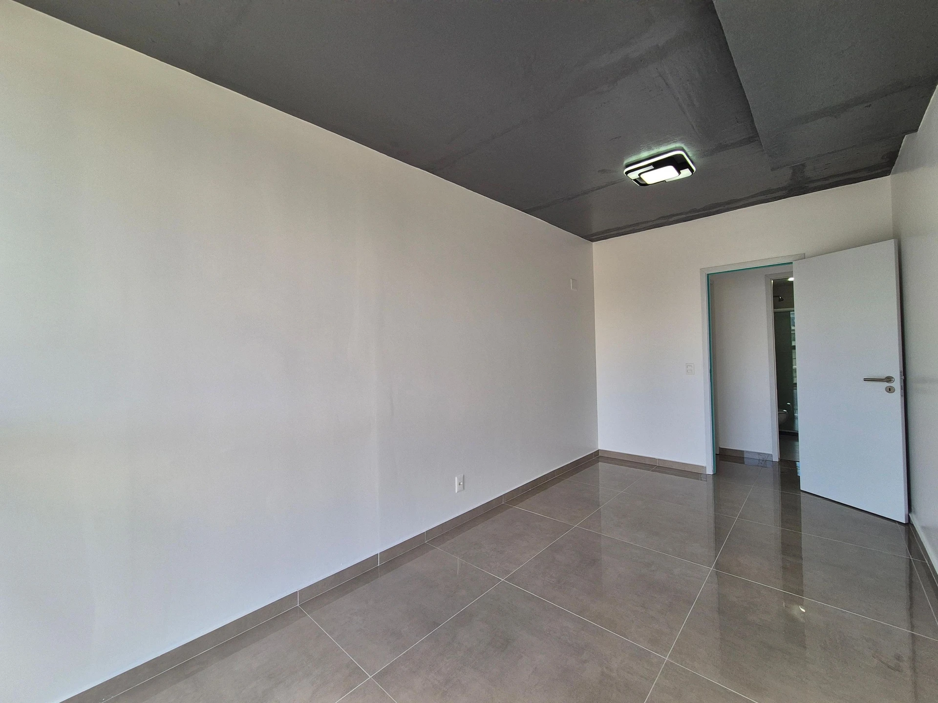 Washing machine in a 2-bedroom apartment, 84 m² — photo 10