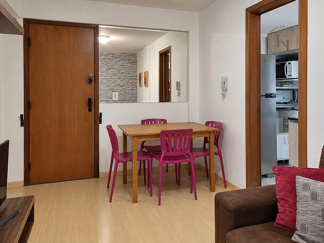 Apartment on the 3rd floor with a washing machine — photo 6