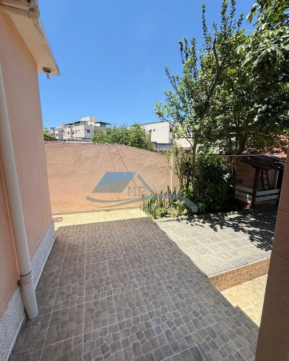 Furnished 167 m² house with a closed kitchen and gas stove — photo 23
