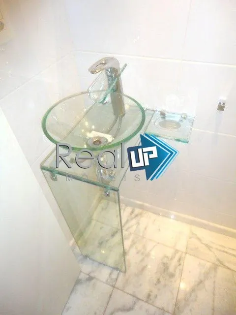 Apartamento de 1 quarto com cozinha fechada a gás — photo 4