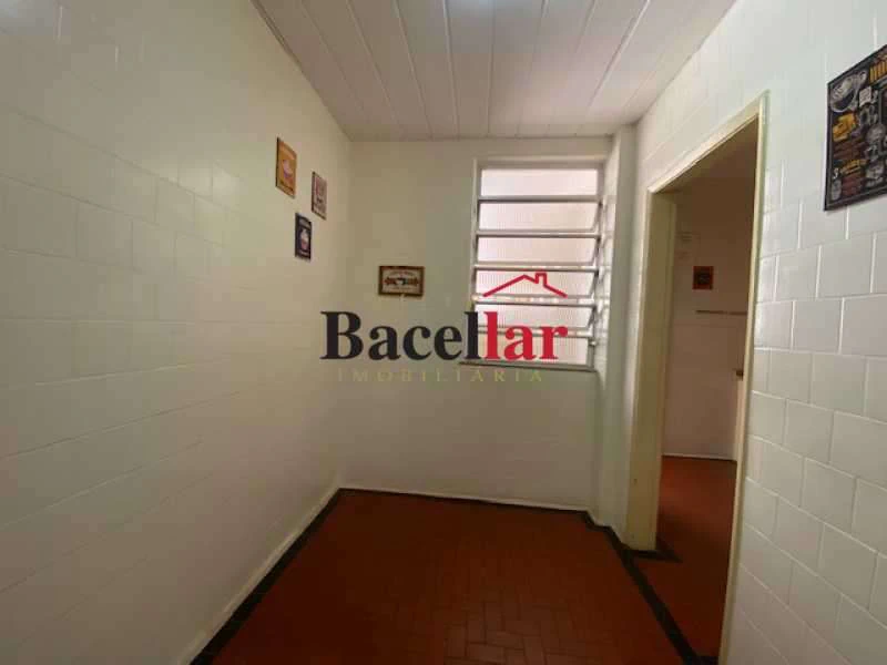 115 m² apartment with 3 bedrooms, 2 bathrooms — photo 2