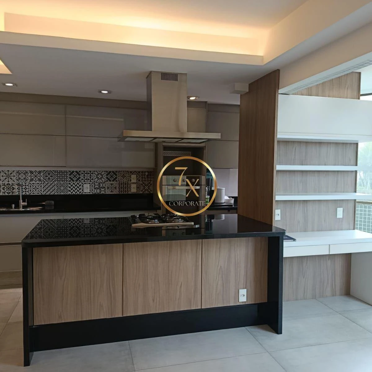 70 m² loft with 1 en-suite bedroom and water view — photo 5