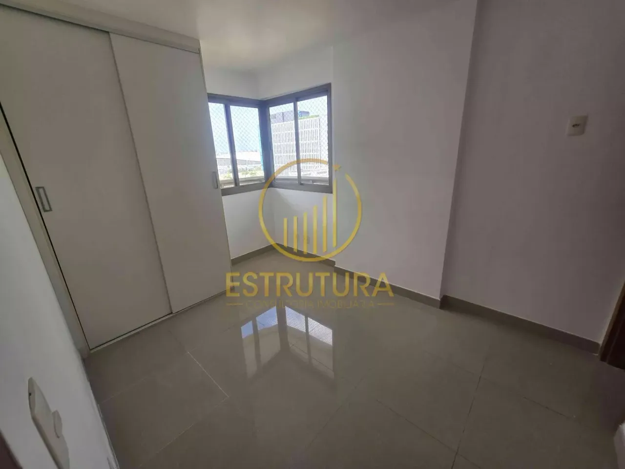 Apartamento com cozinha americana e 3 quartos — photo 11