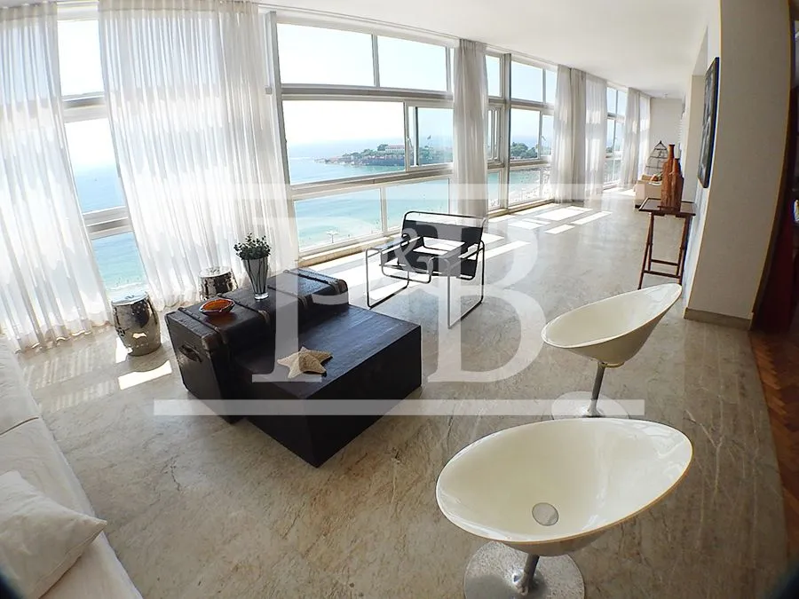 Apartamento com 4 dormitórios, 560 m² e 3 banheiros