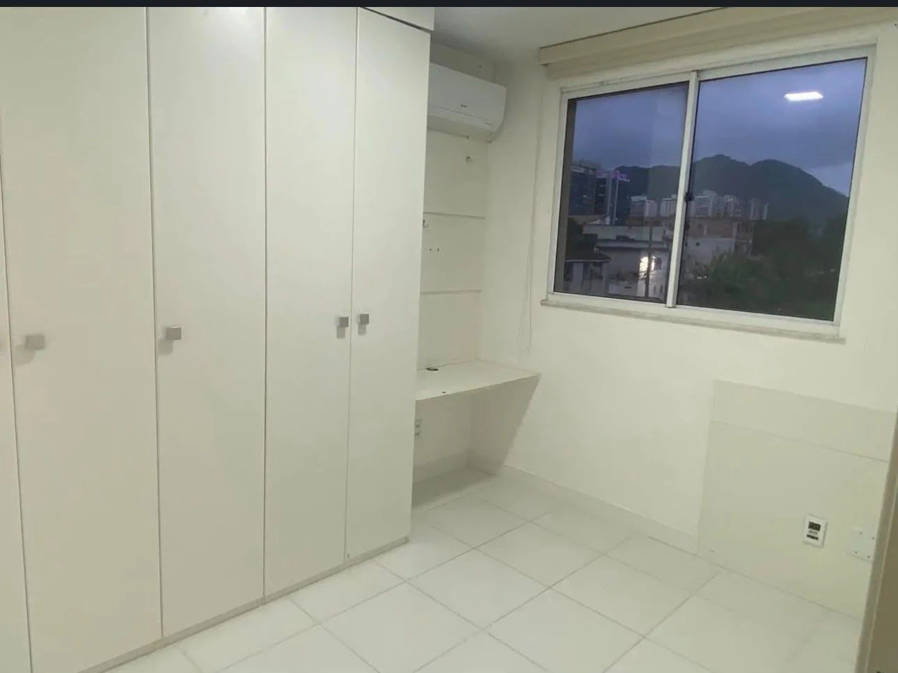 Furnished apartment, 80 m², with a glass-enclosed balcony — photo 3