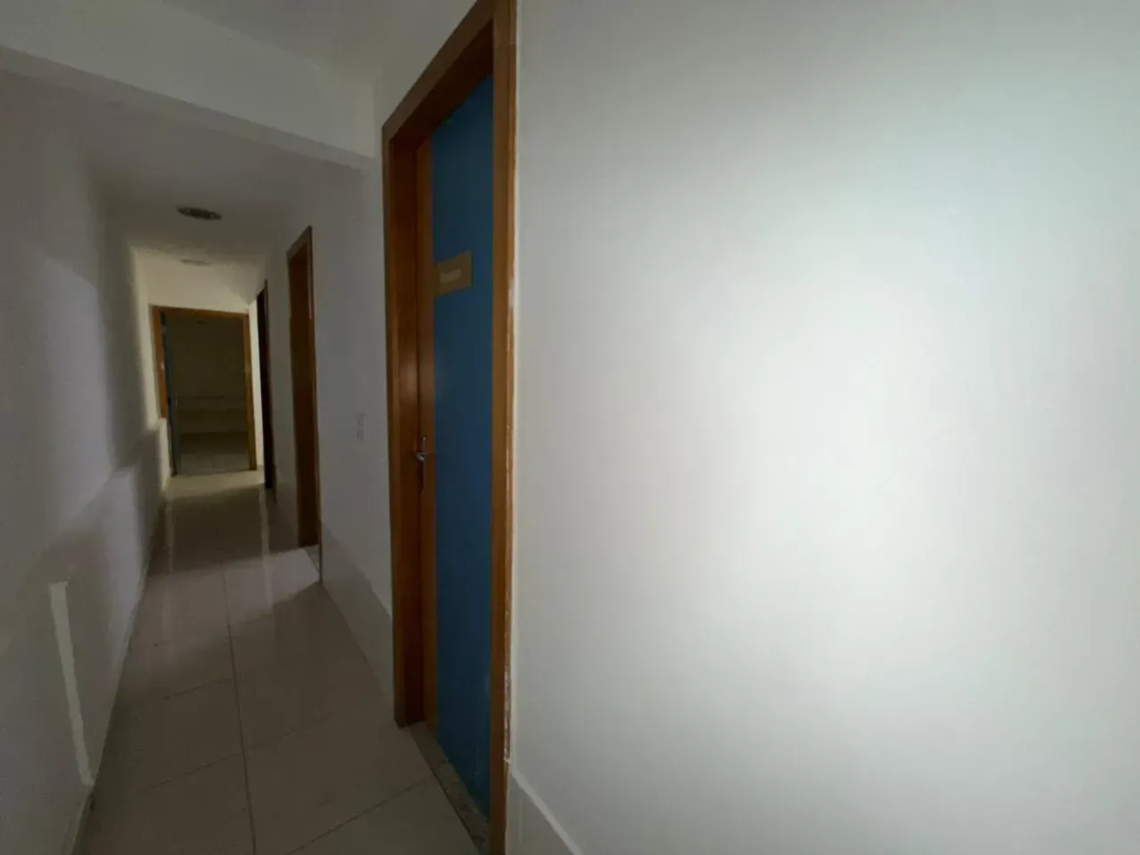 Casa comercial para aluguel com 385 m² e 4 quartos — photo 13