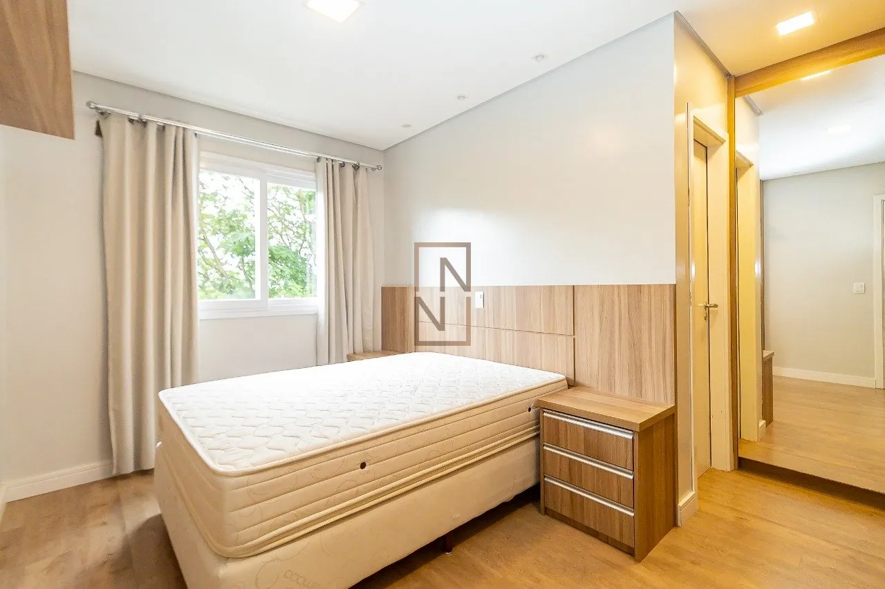 Apartamento de 2 dormitorios con cocina abierta y balcón — photo 10