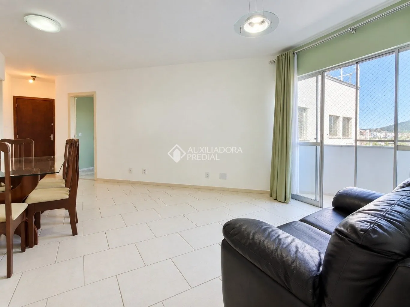 Apartment with 3 bedrooms, 1 en-suite and 122 m² — photo 12