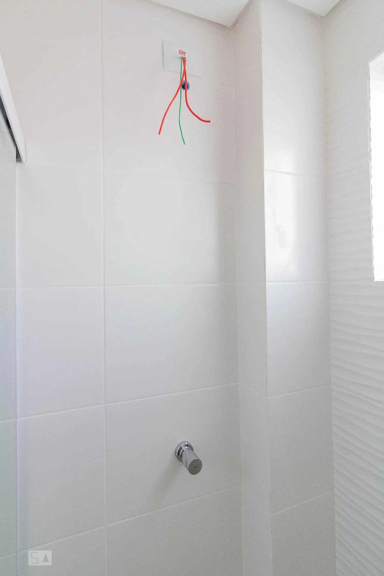 Unfurnished studio with 1 bedroom and a balcony — photo 12